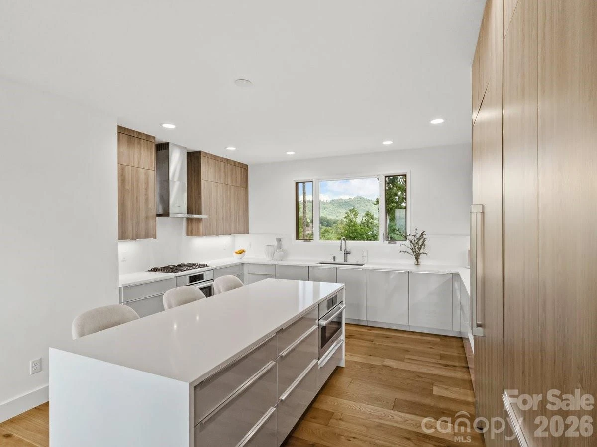 98 Running Ridge Road - Photo 6