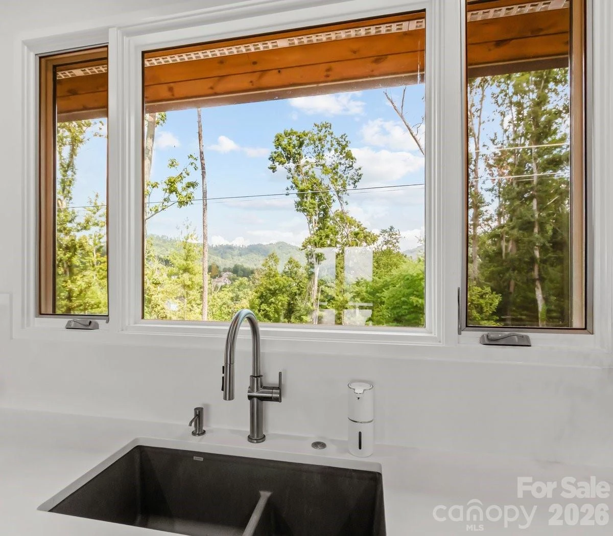 98 Running Ridge Road - Photo 13