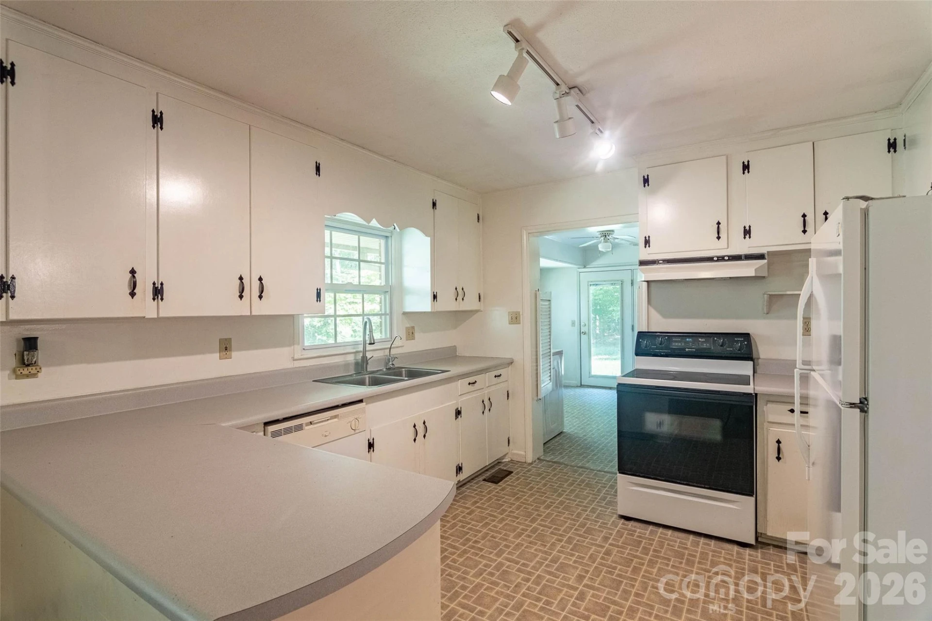 235 Landis Road - Photo 16