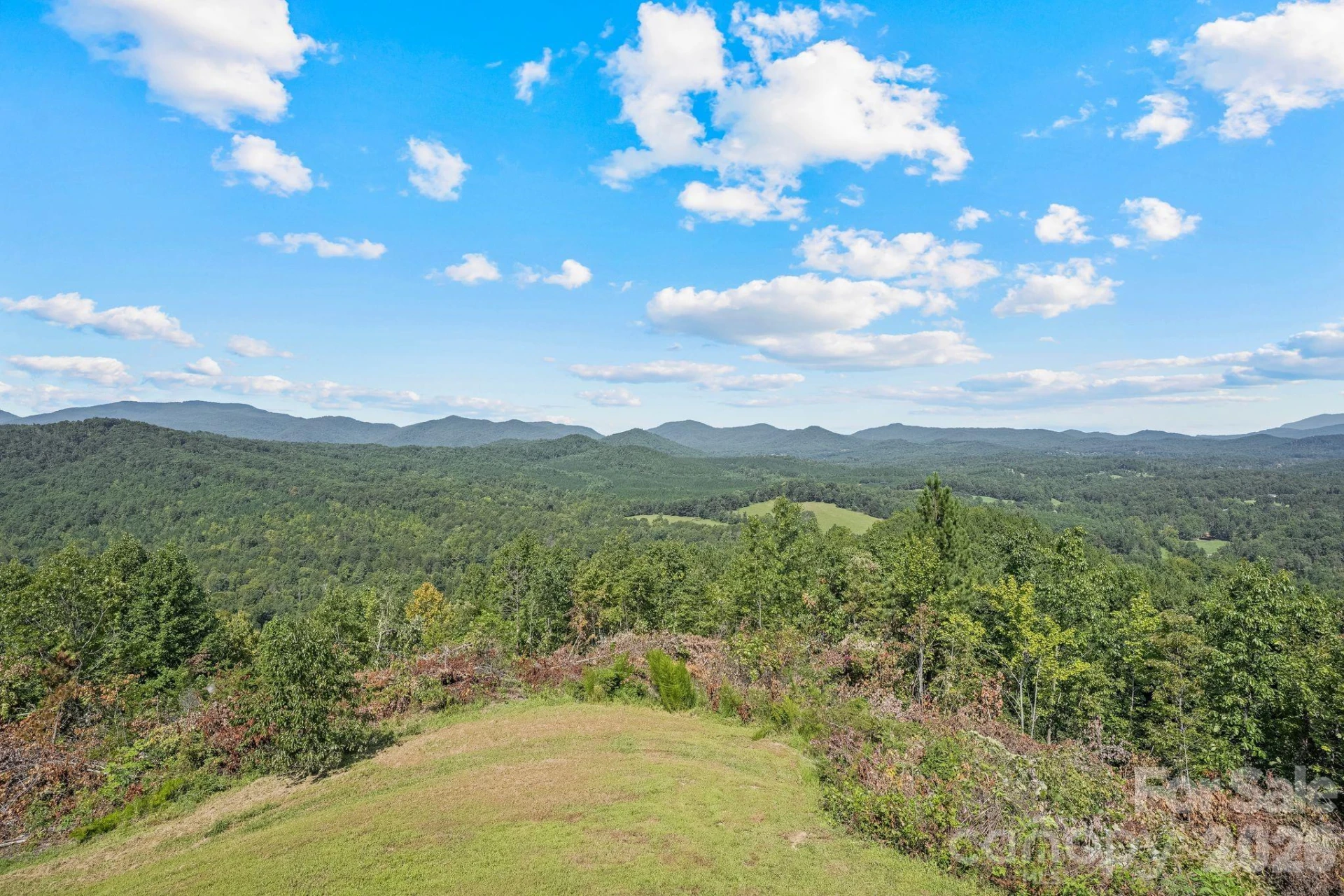 84 Mountain Top Drive - Photo 6