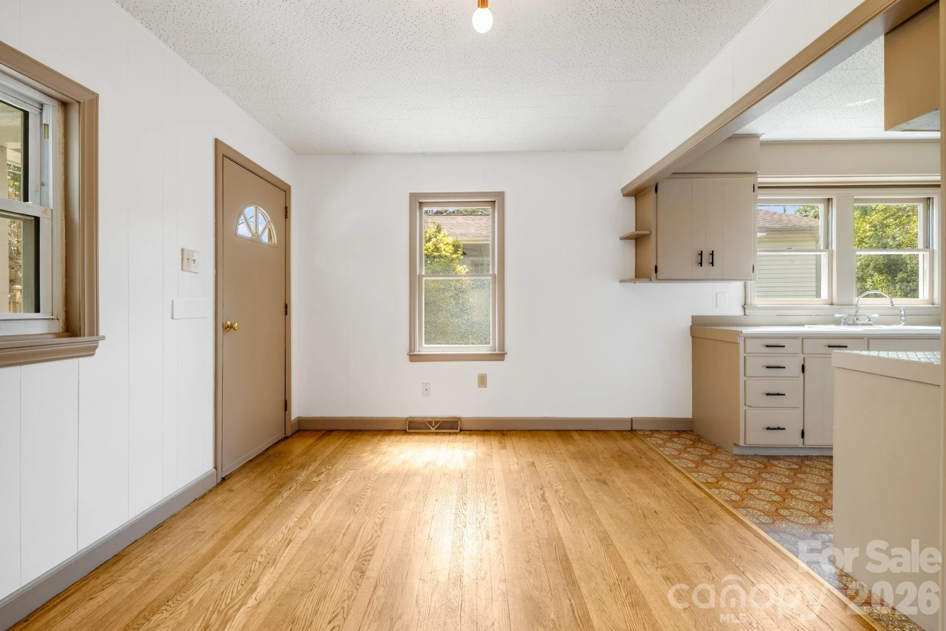 22 Jarrett Street - Photo 7