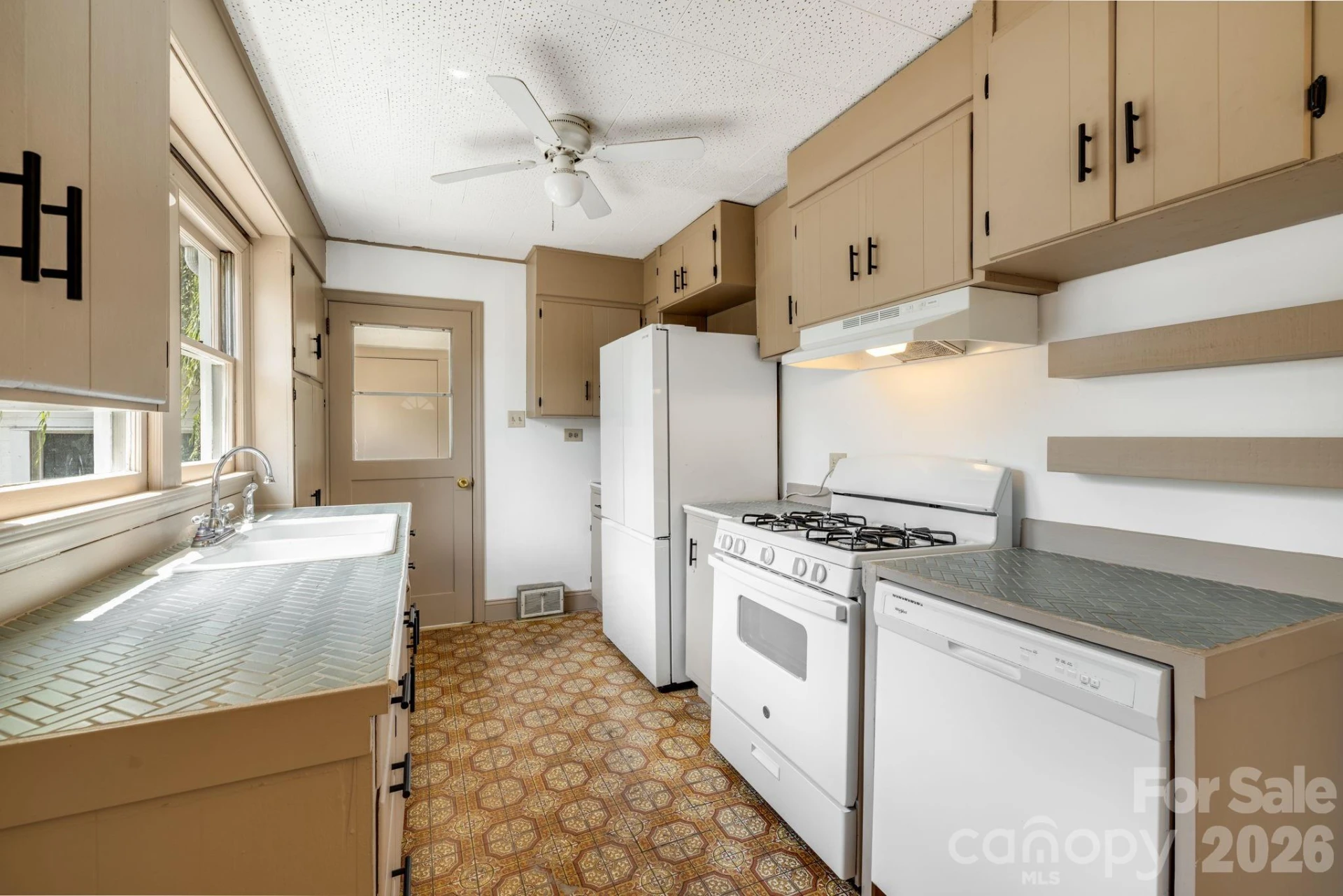 22 Jarrett Street - Photo 8
