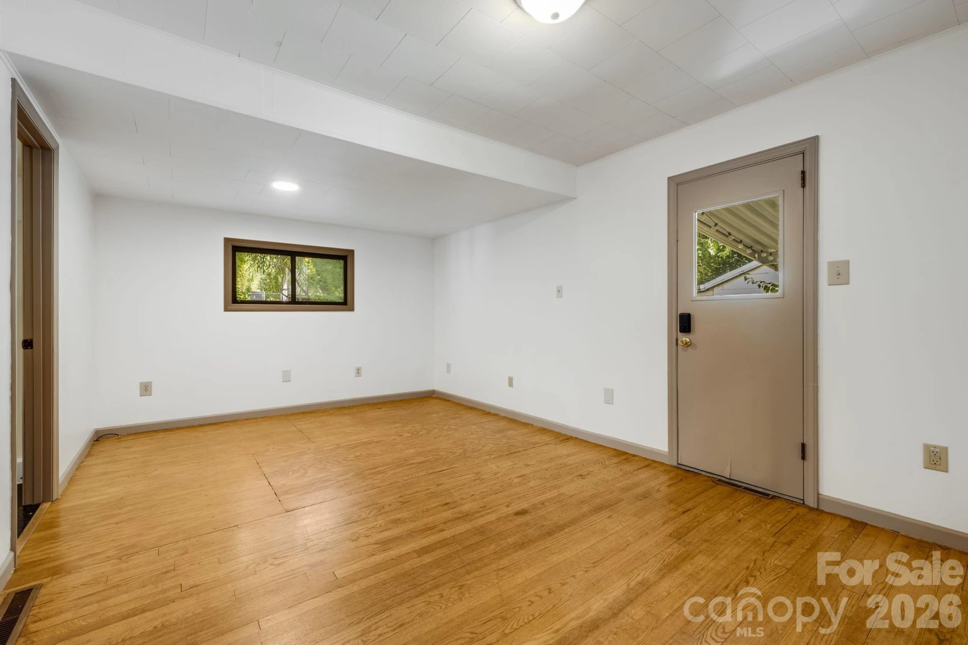 22 Jarrett Street - Photo 16