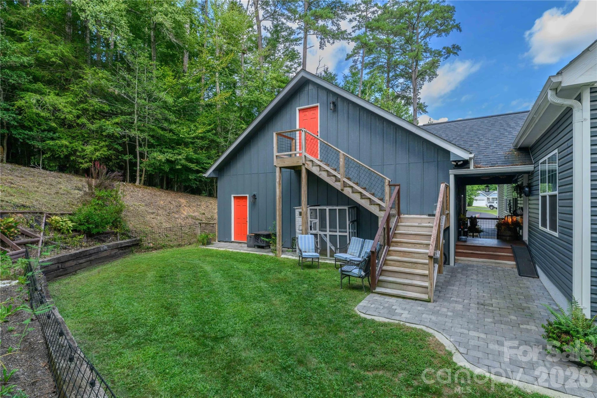 212 W Sunset Ridge Drive - Photo 4