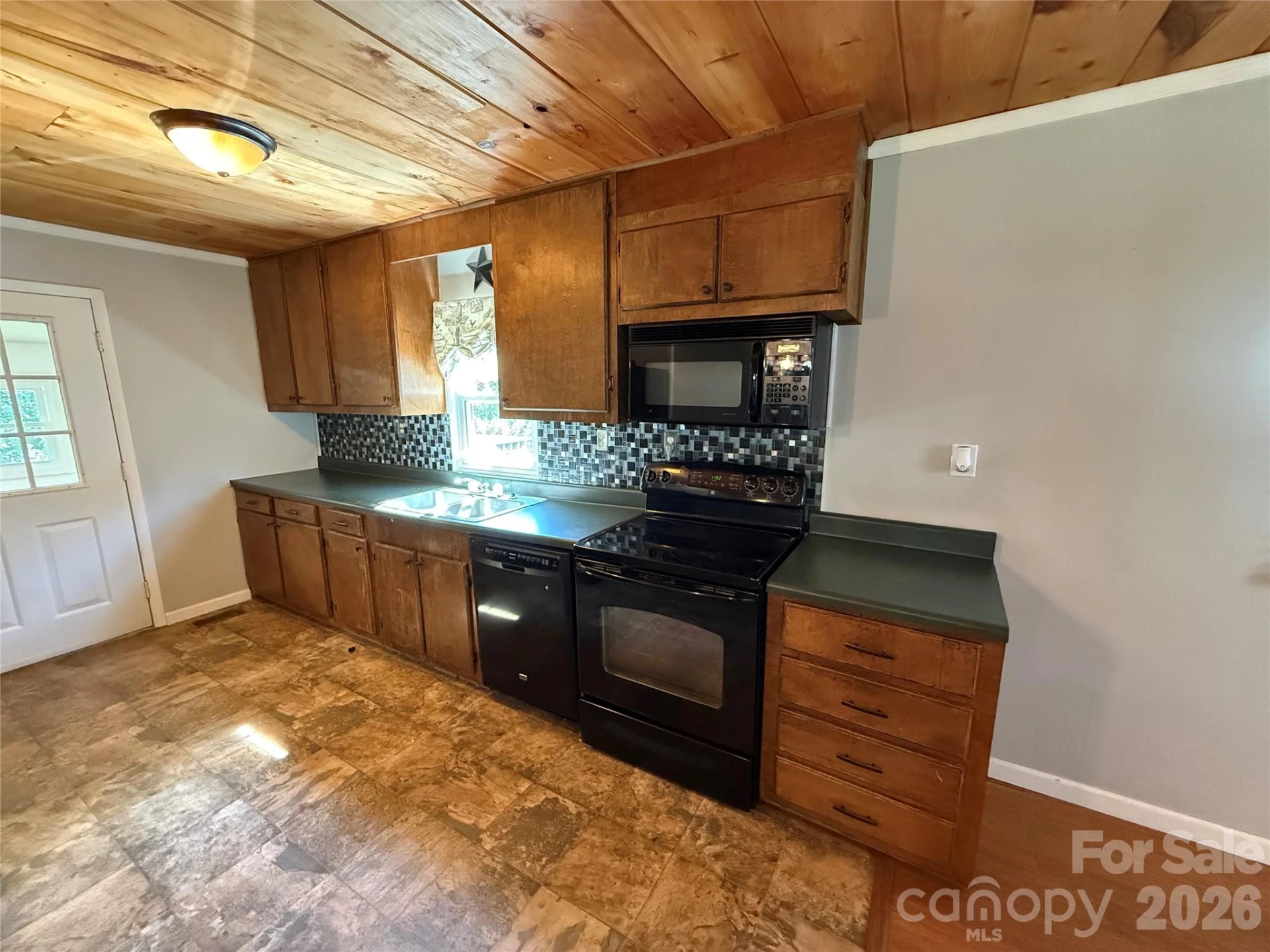44 Oak Hill Road - Photo 12