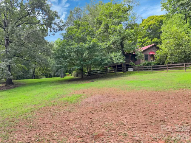989 Fox Mountain Road, Columbus, NC, 28722