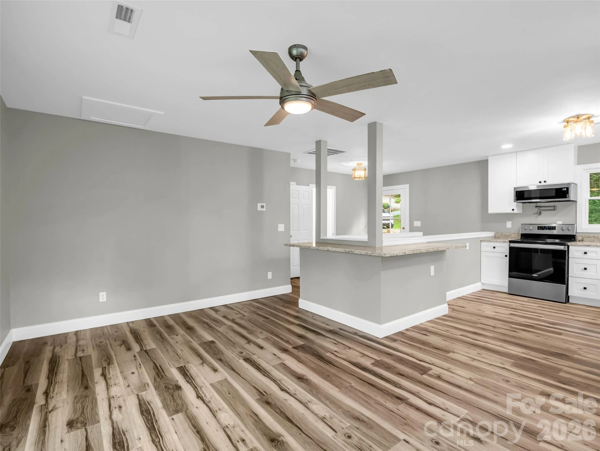 106 Bobwhite Avenue - Photo 4