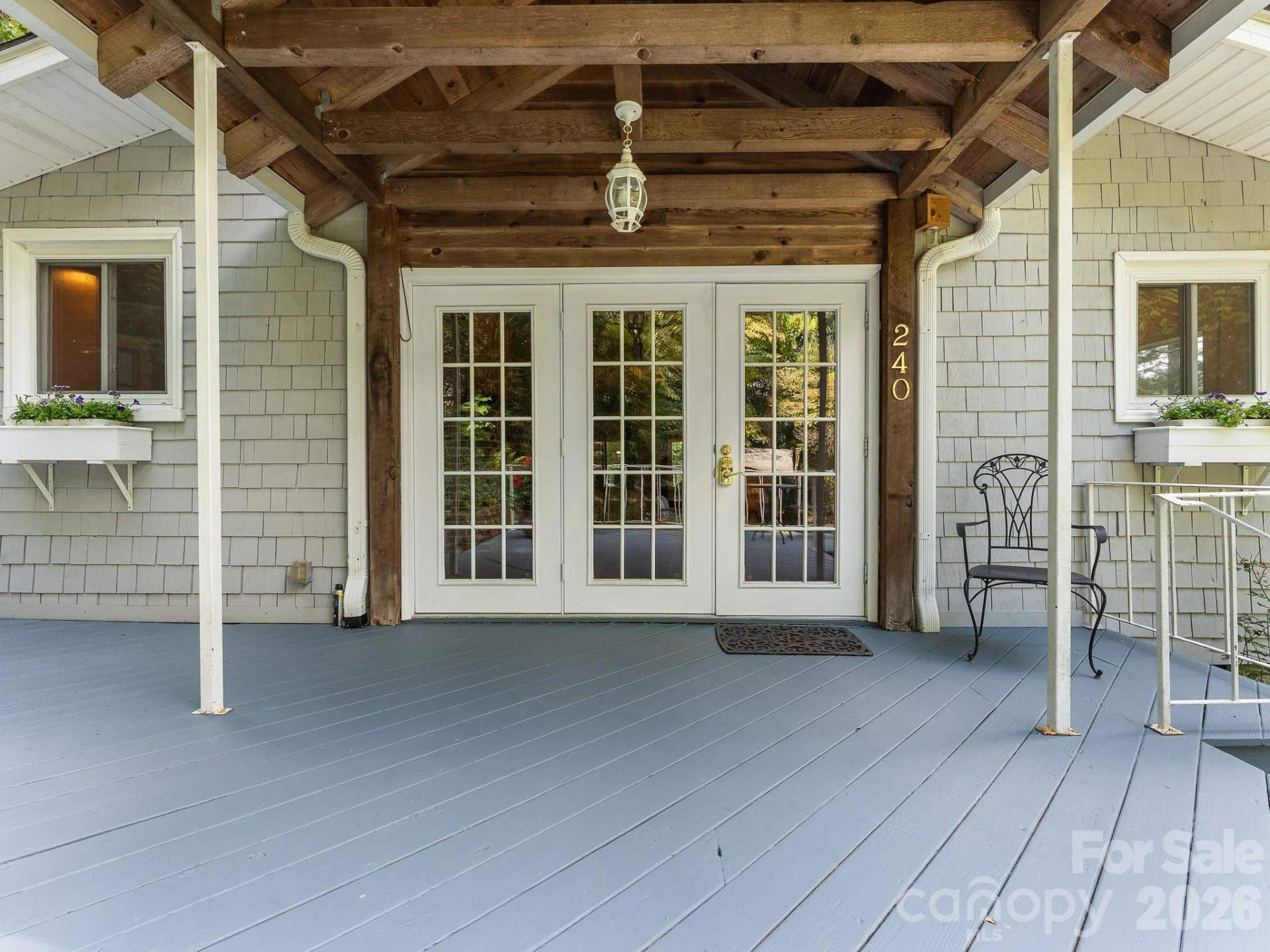 240 Seneca Boulevard - Photo 7