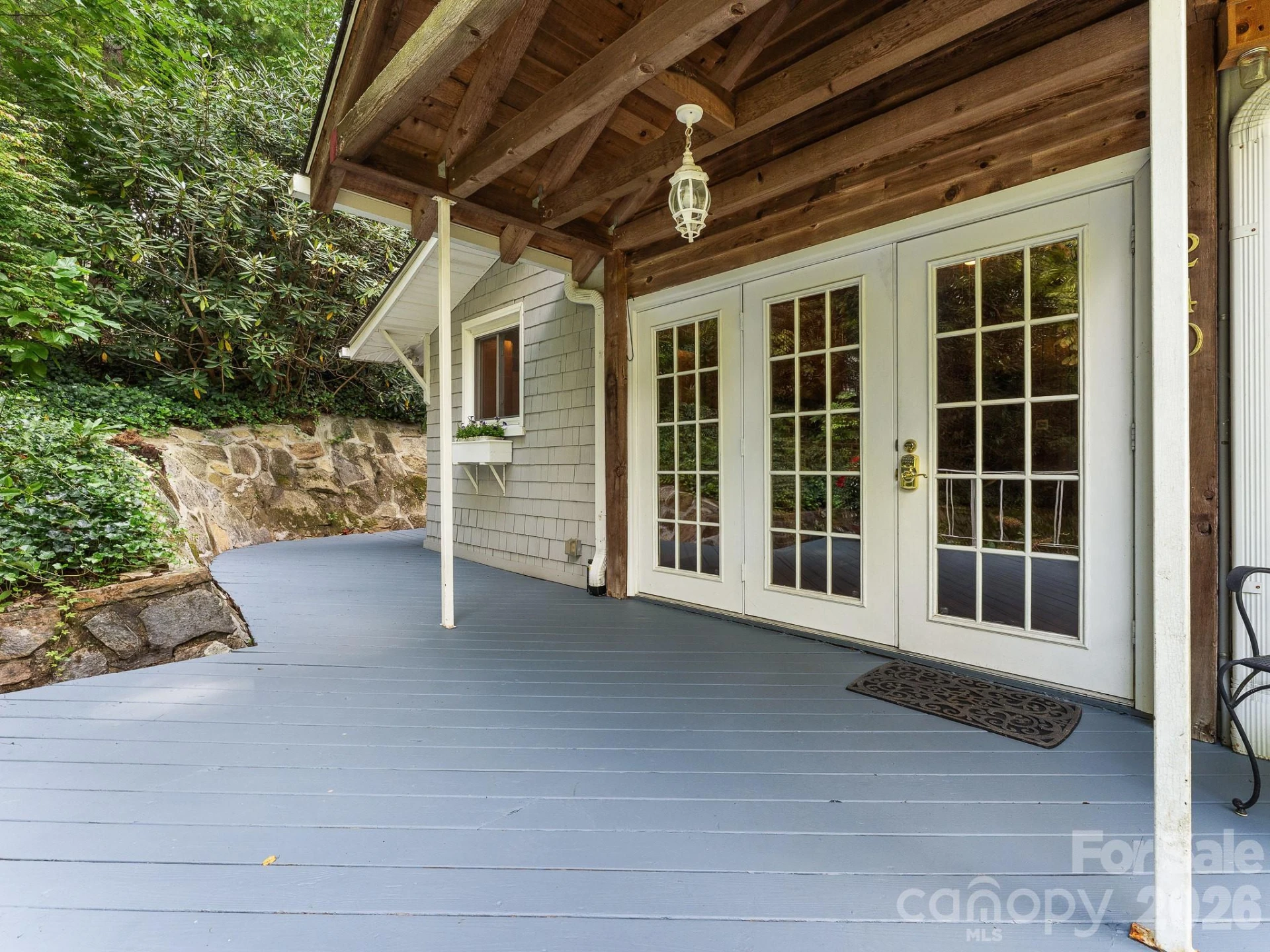 240 Seneca Boulevard - Photo 9
