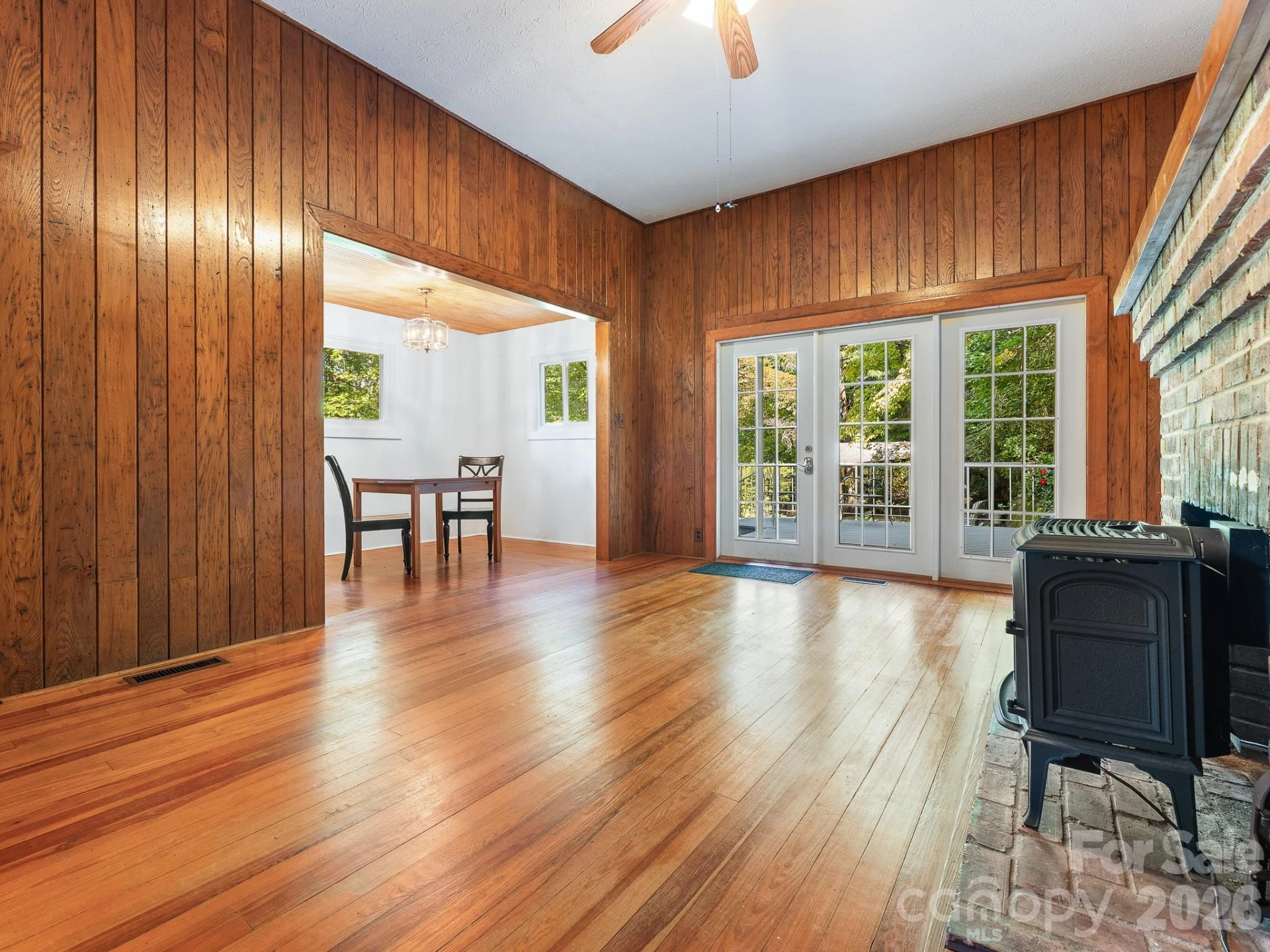 240 Seneca Boulevard - Photo 13