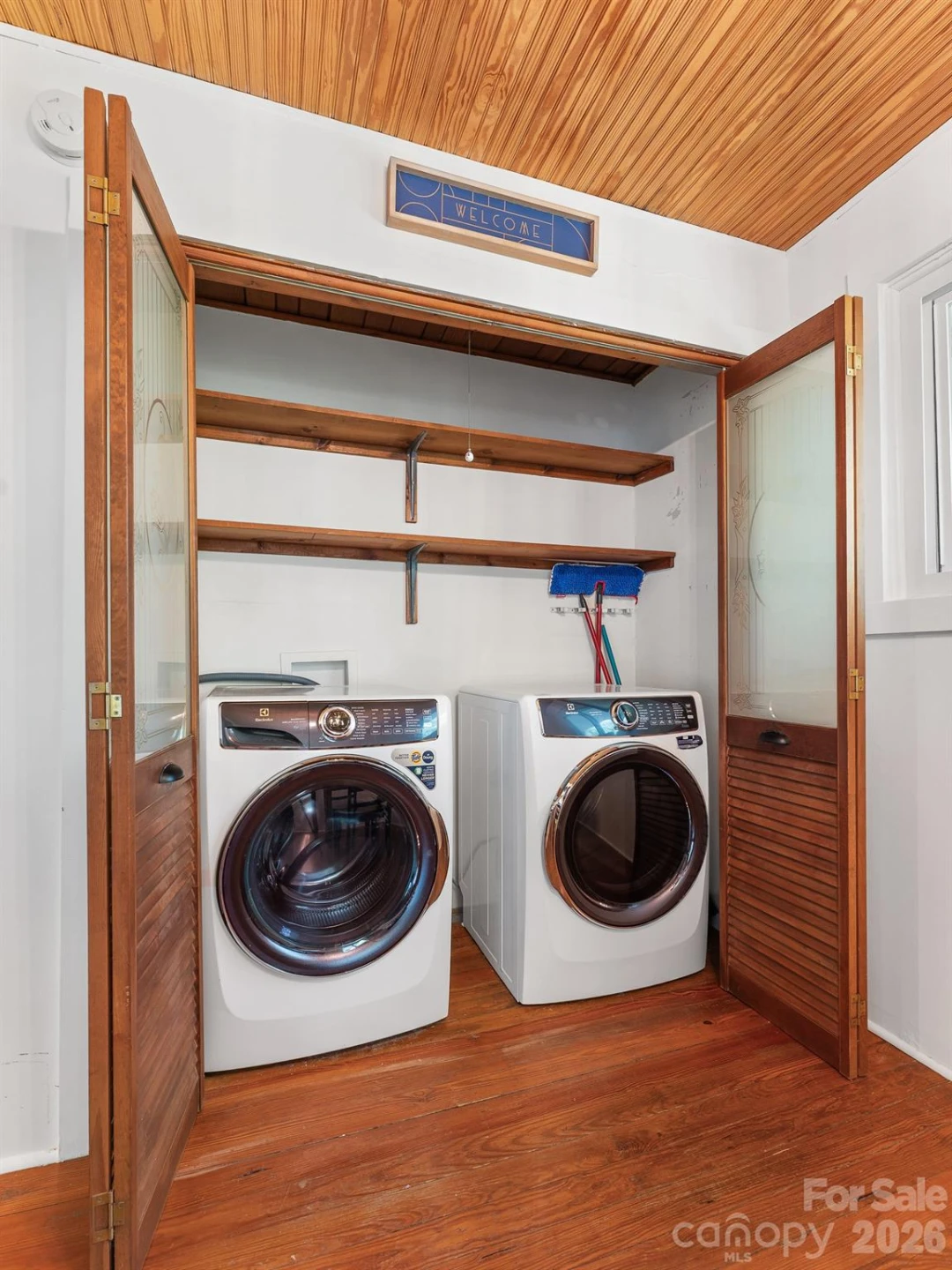 240 Seneca Boulevard - Photo 20