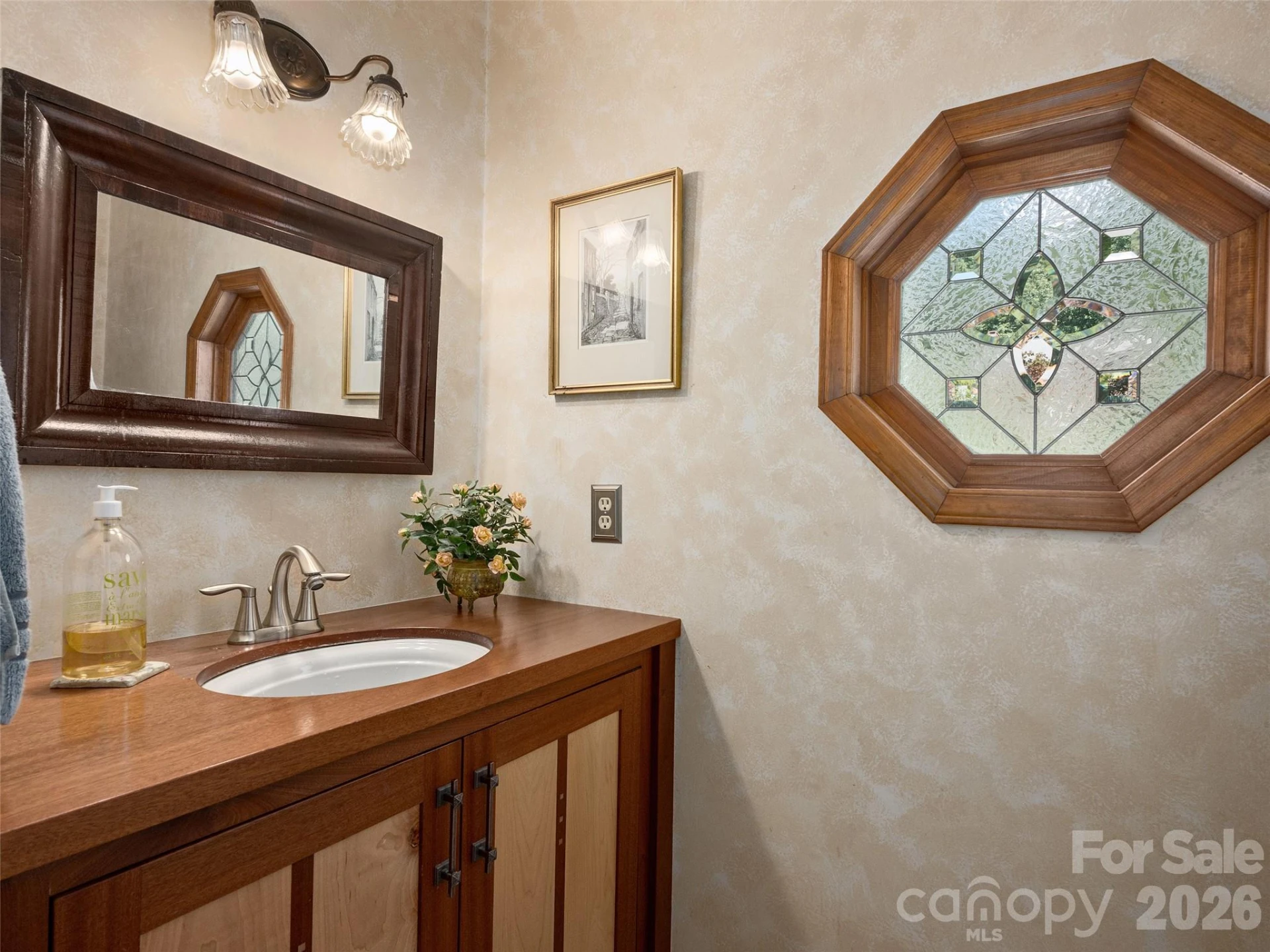 440 Sondley Woods Place - Photo 16