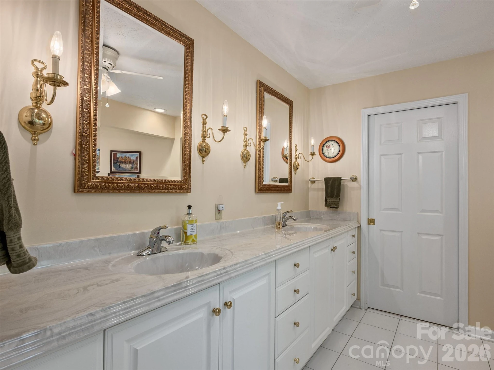 440 Sondley Woods Place - Photo 20