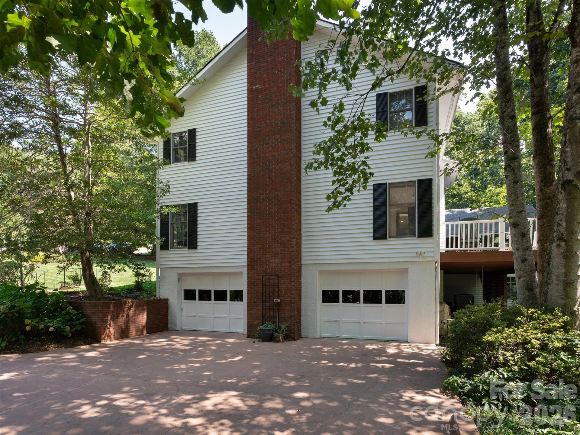 440 Sondley Woods Place - Photo 38