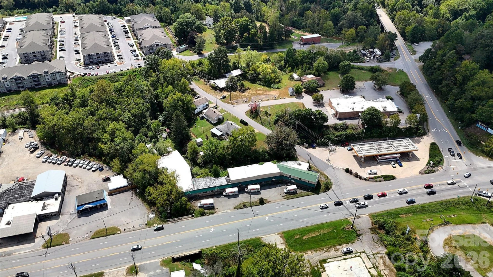 1482 Smokey Park Highway - Photo 4