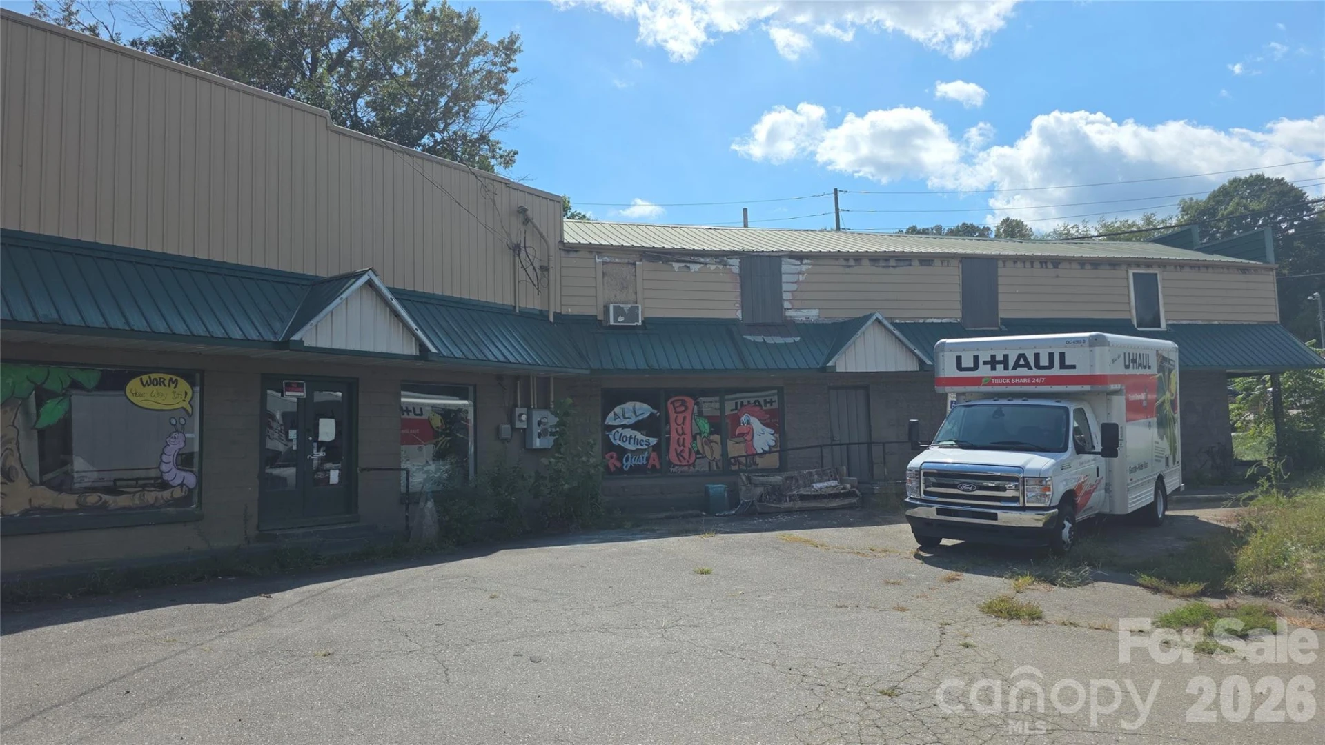1482 Smokey Park Highway - Photo 6