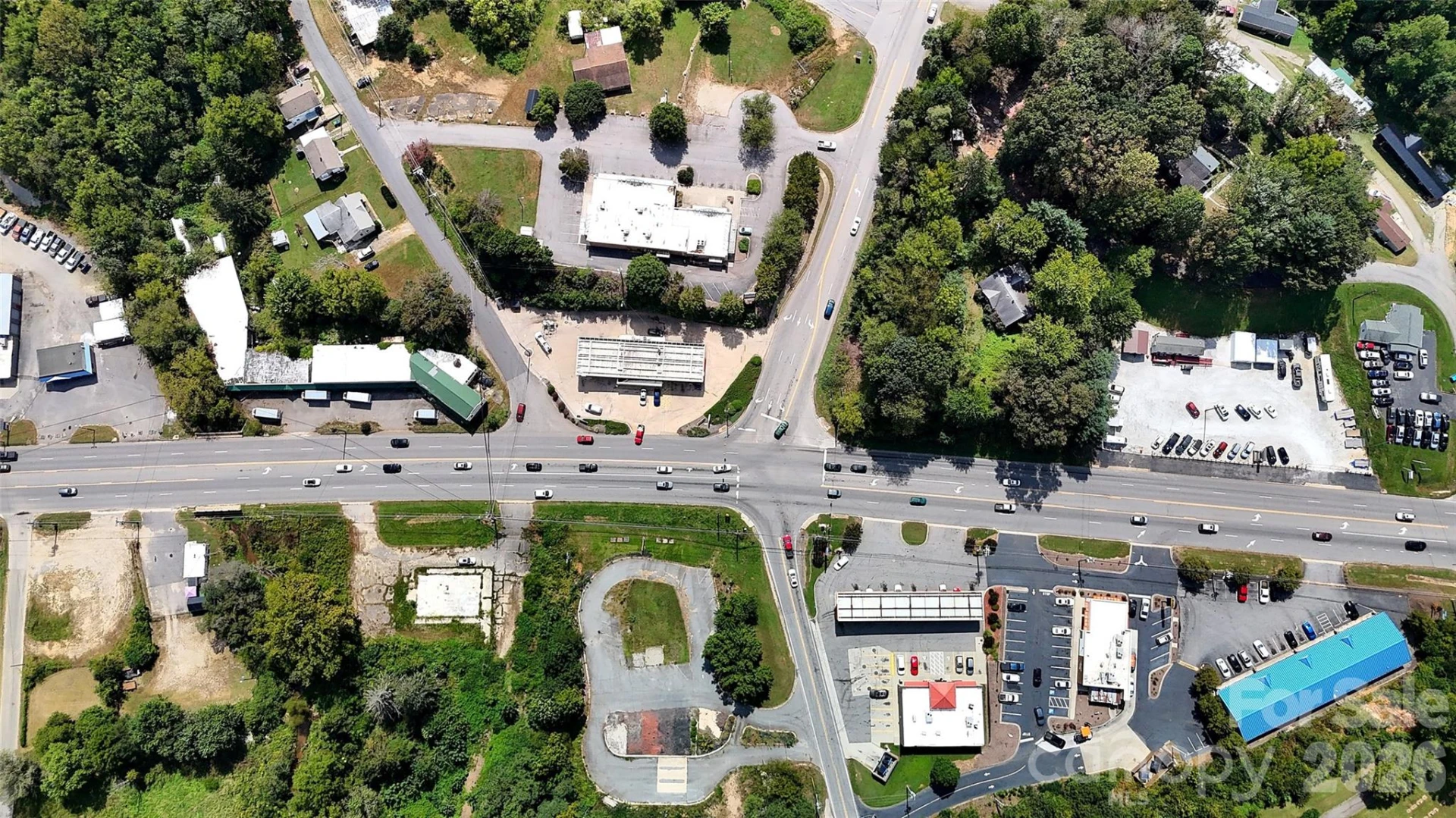 1482 Smokey Park Highway - Photo 11