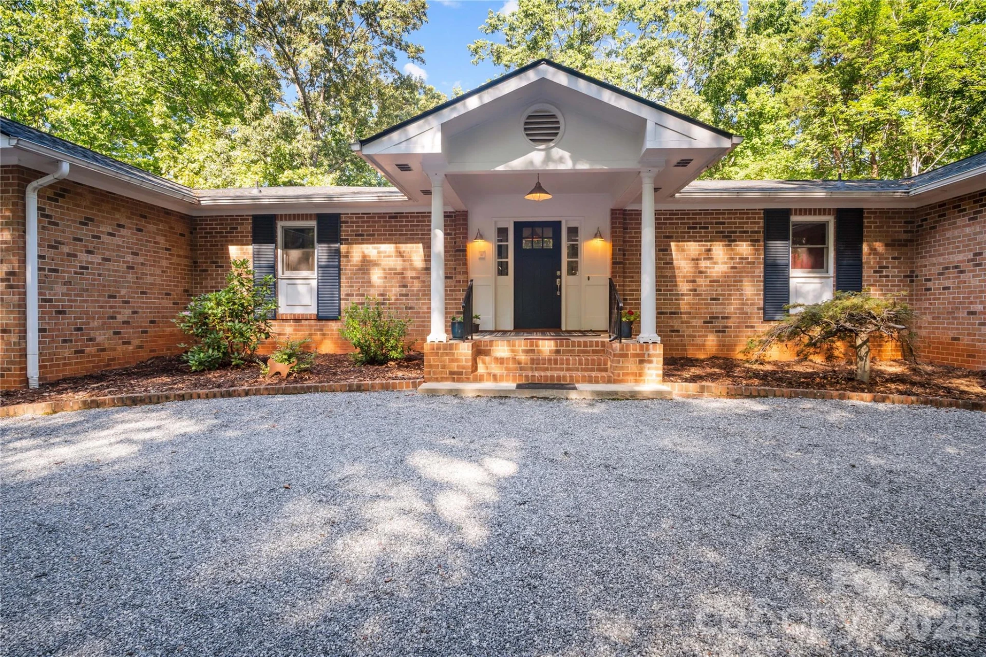 1137 Mountain Laurel Drive - Photo 2