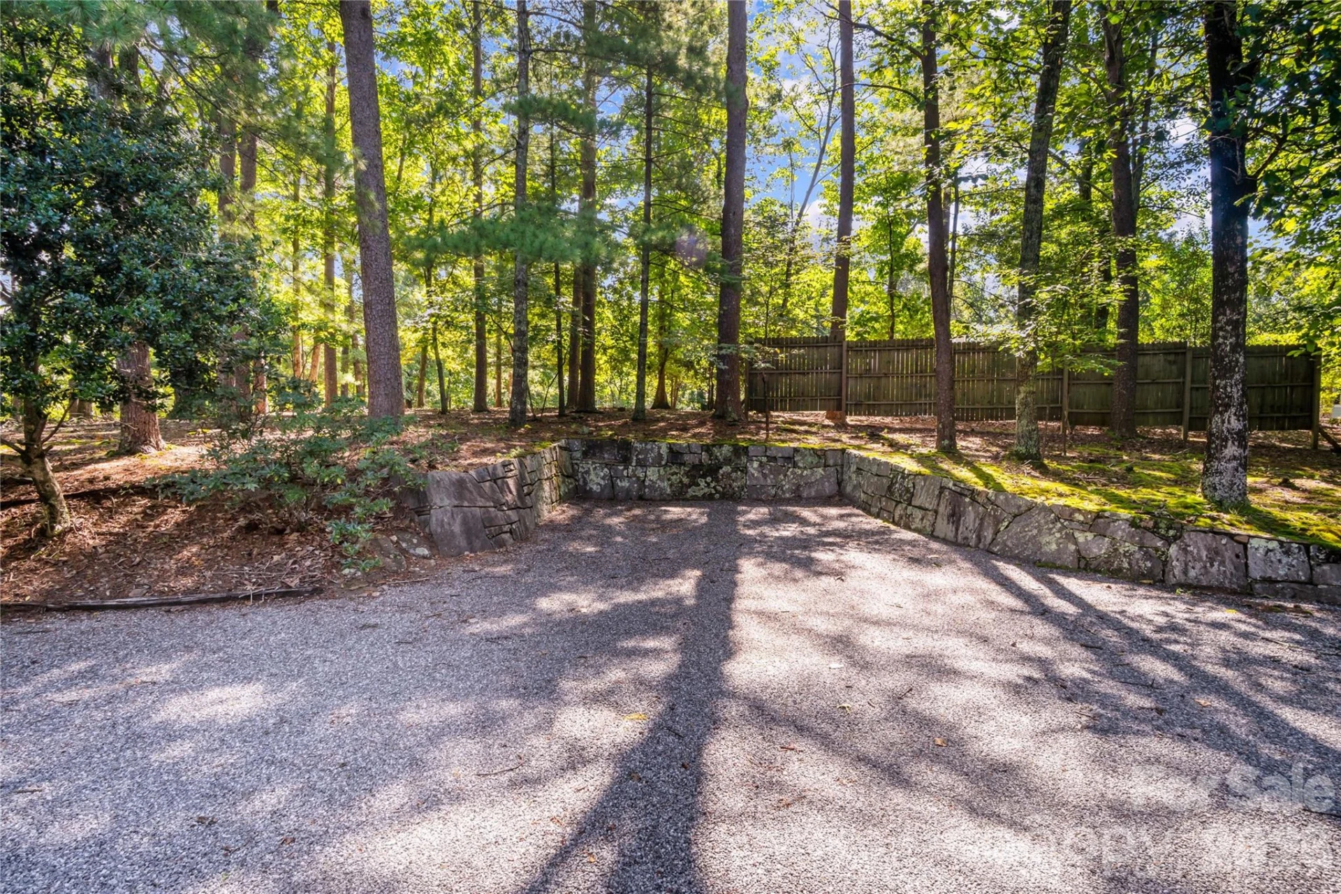 1137 Mountain Laurel Drive - Photo 48