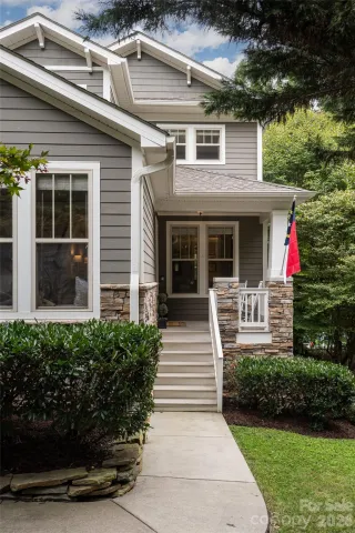 112 Mountain Drive