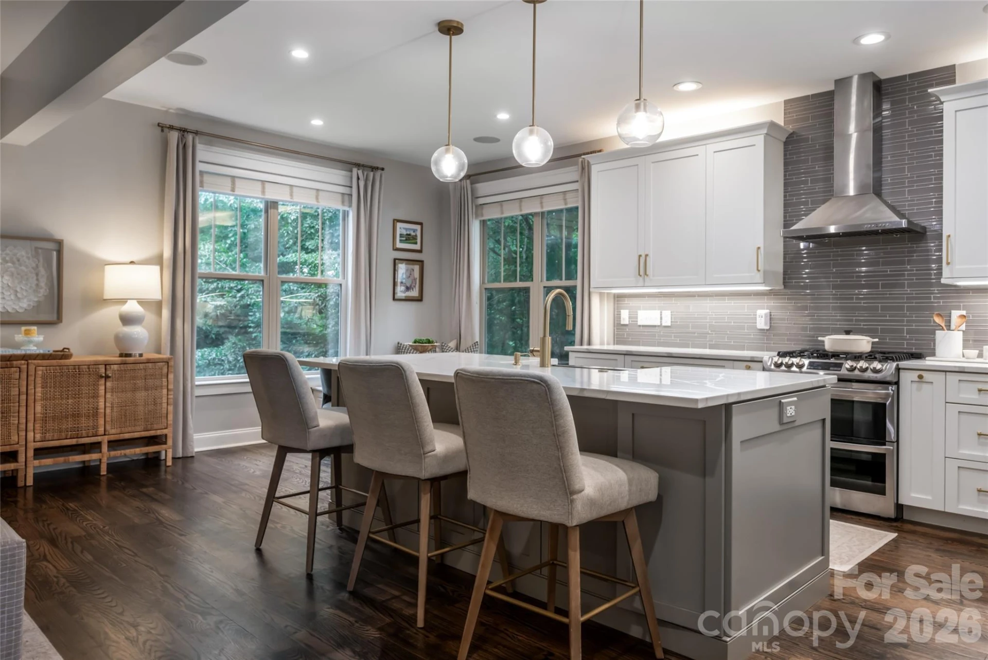 112 Mountain Drive - Photo 4