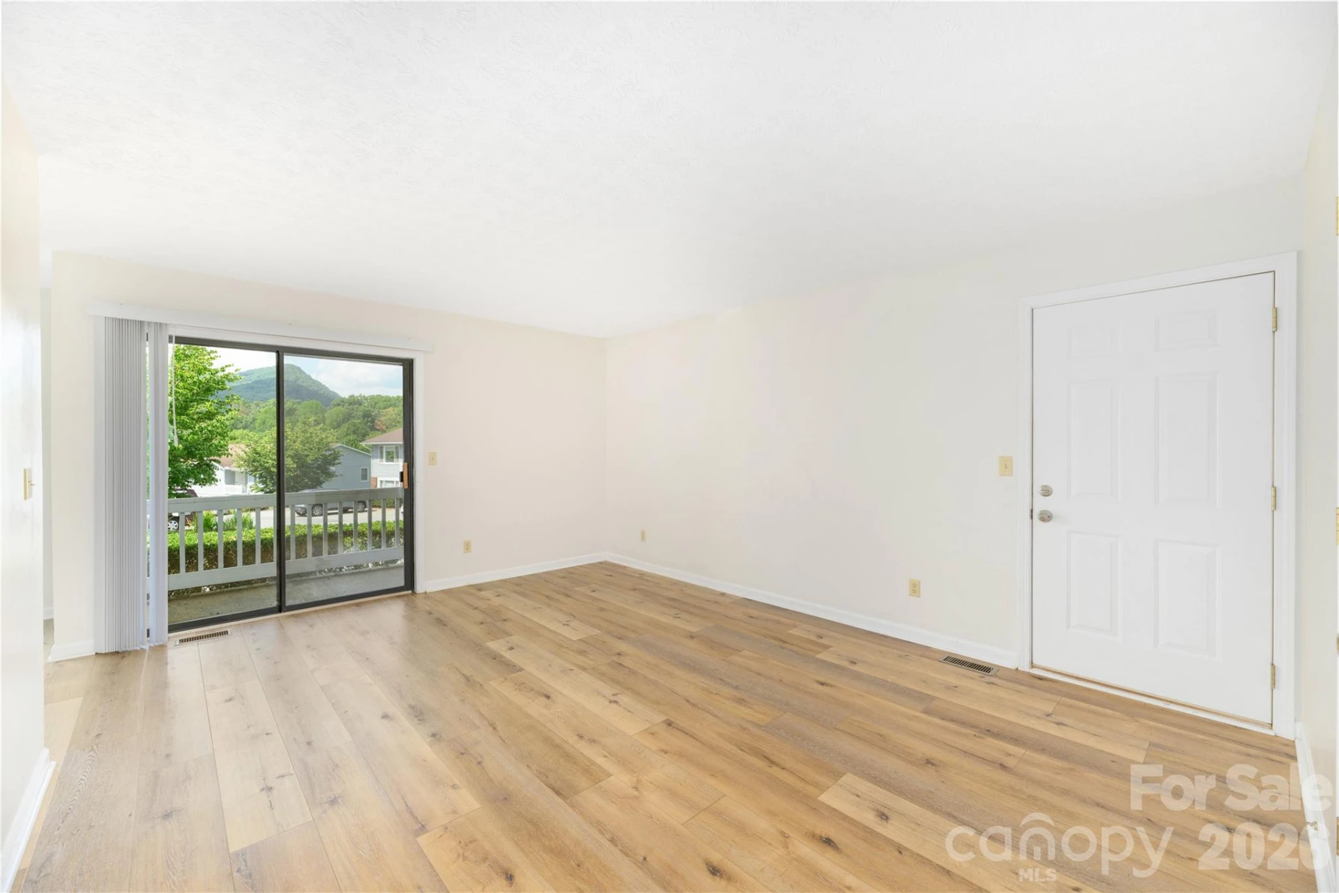 82 Nazarene Way - Photo 4
