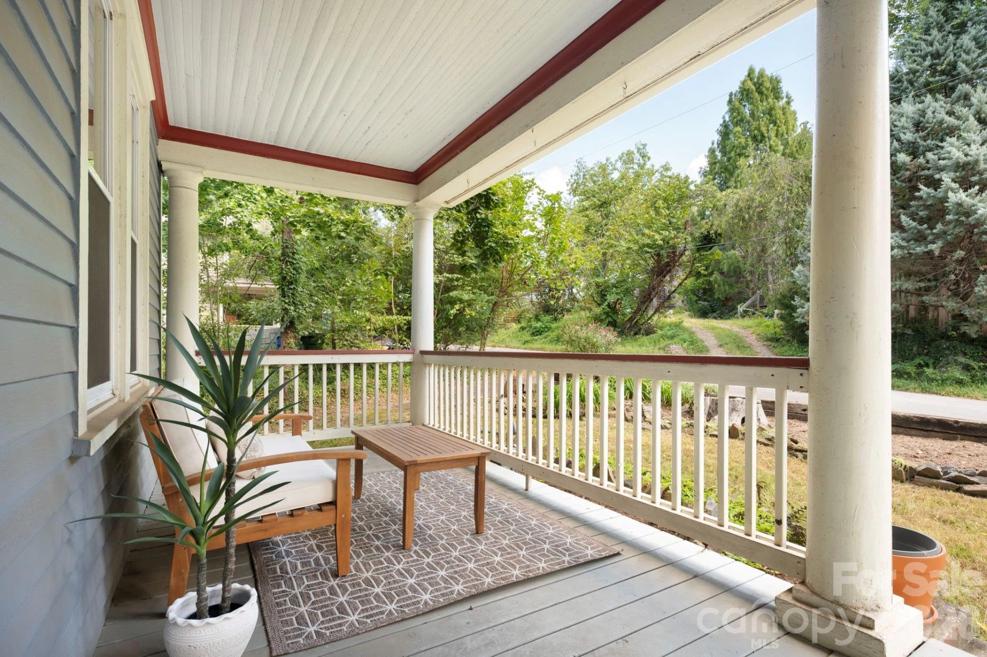 16 West Street - Photo 5