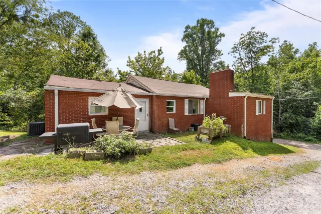 108 Wilrecar Drive, Black Mountain, NC, 28711