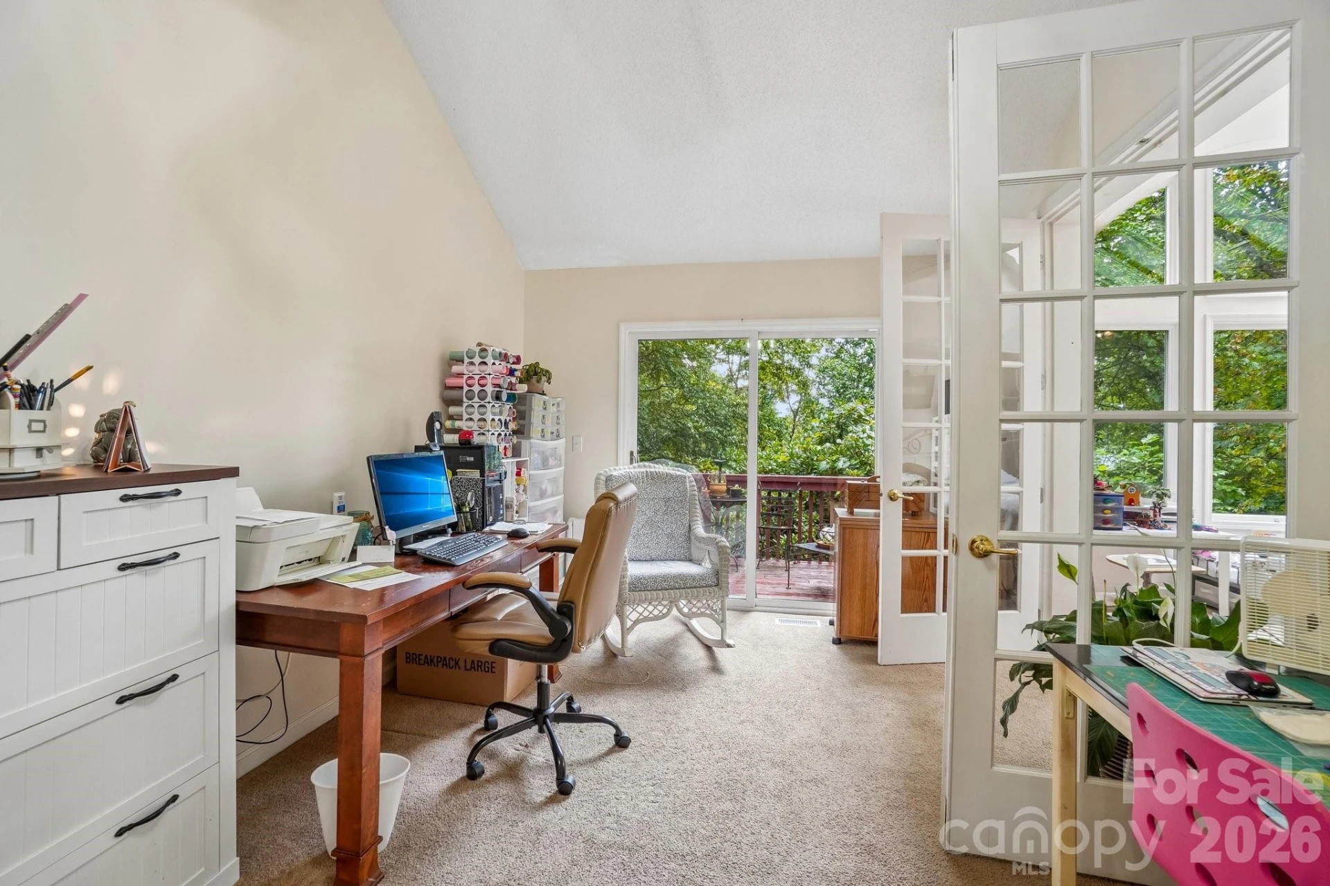 650 Creek Side Drive - Photo 12