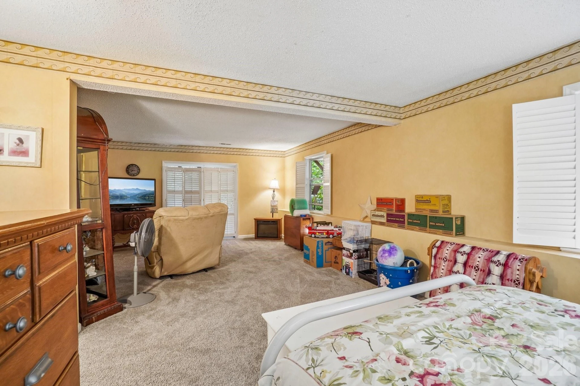650 Creek Side Drive - Photo 16