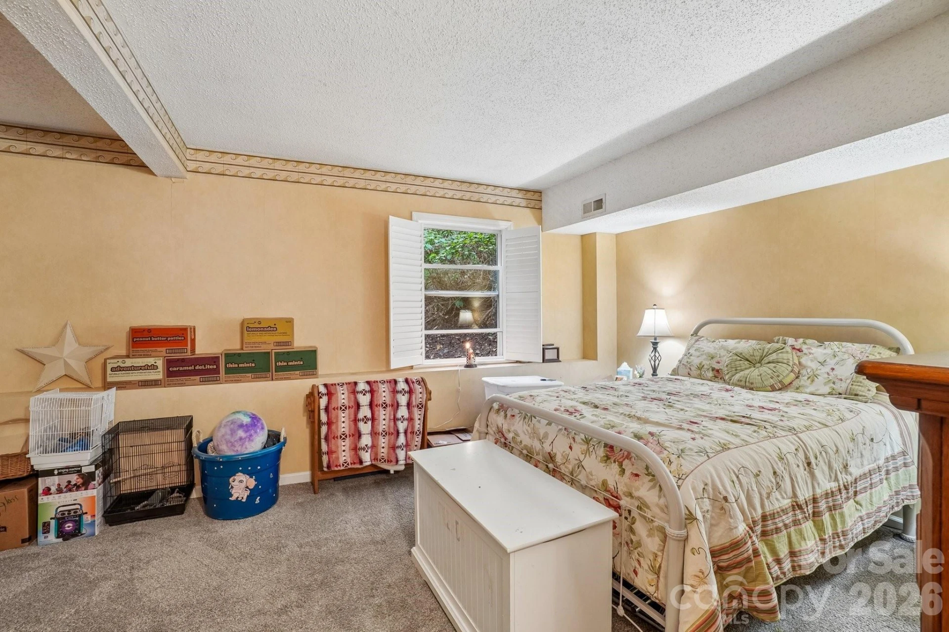 650 Creek Side Drive - Photo 18