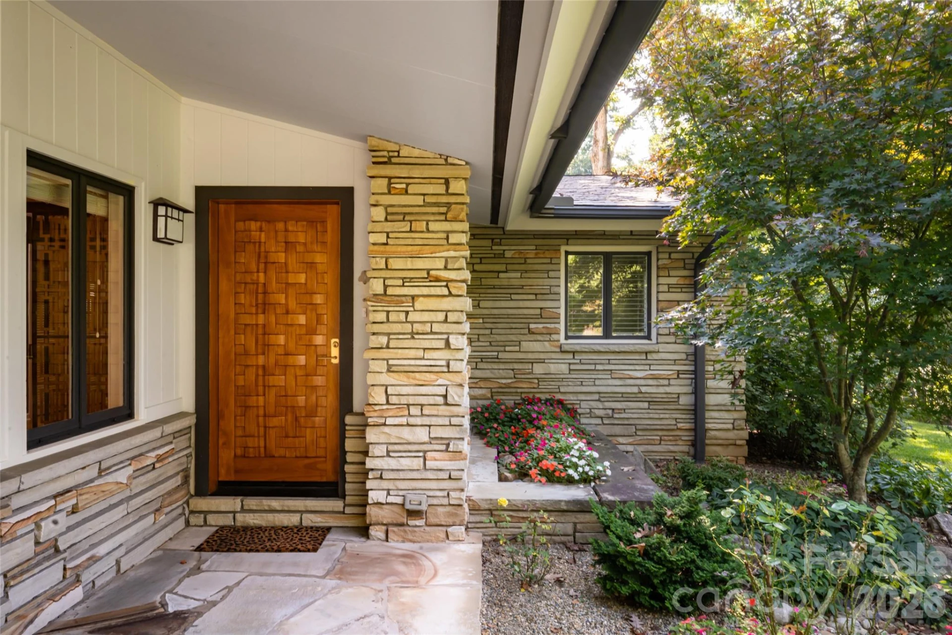 6 Deerfield Road - Photo 4