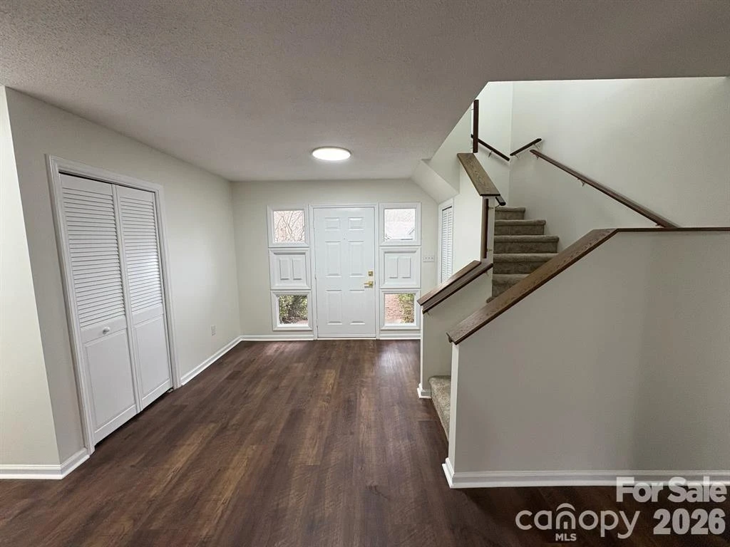 13 Laurel Place Drive - Photo 6
