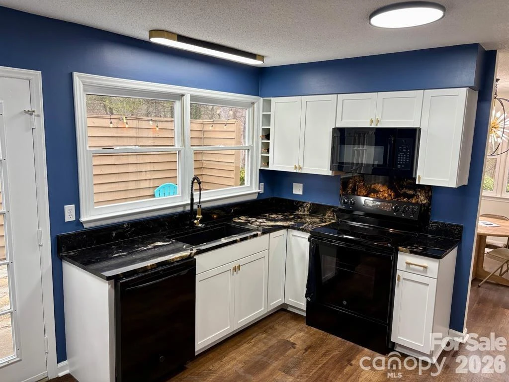 13 Laurel Place Drive - Photo 9