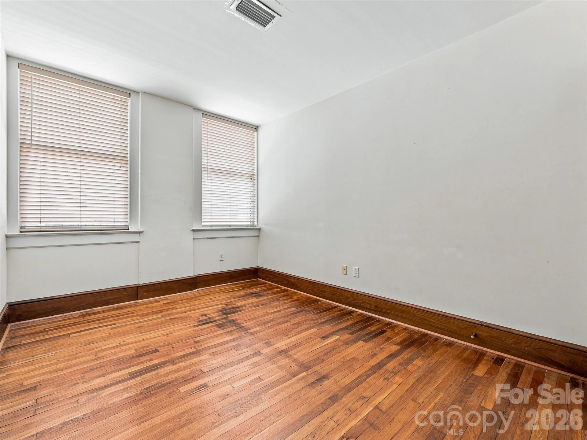 55 1/2 Haywood Street #3B - Photo 22