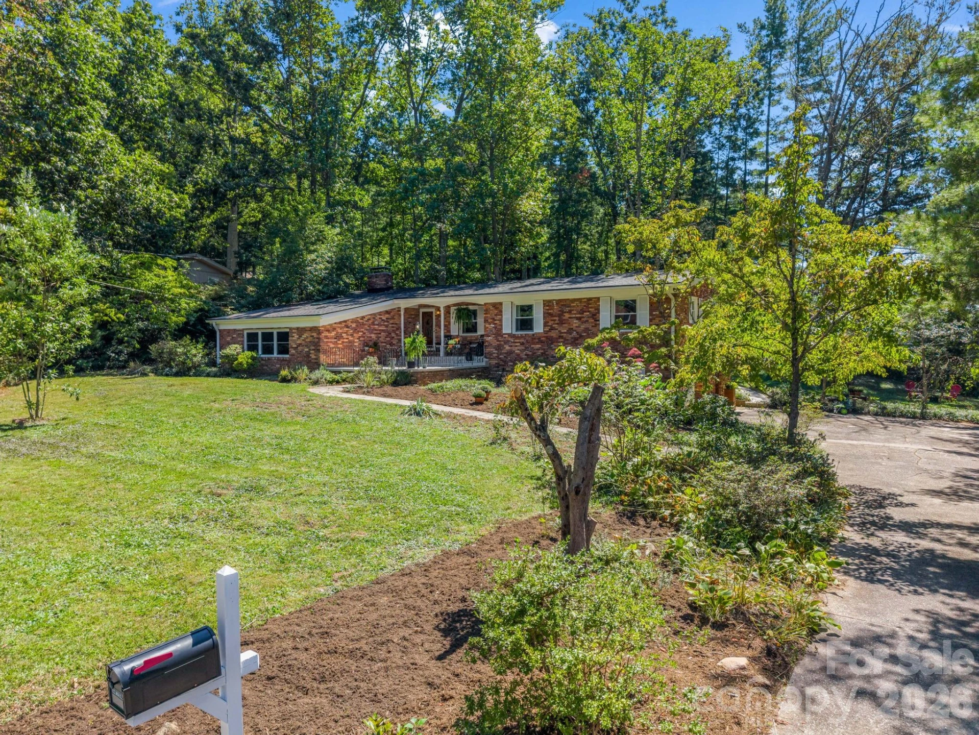21 Sleepy Hollow Drive - Photo 2