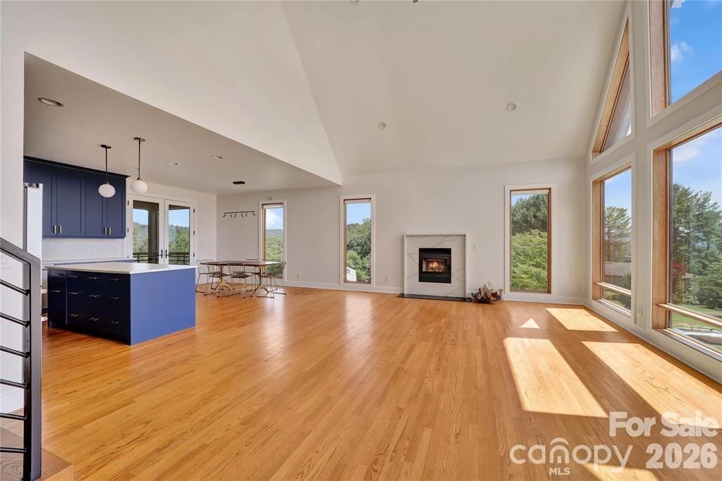 8 Nottingham Drive - Photo 7