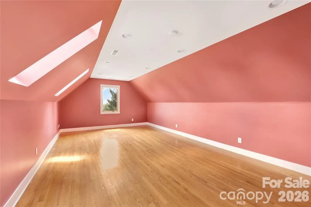 8 Nottingham Drive - Photo 16