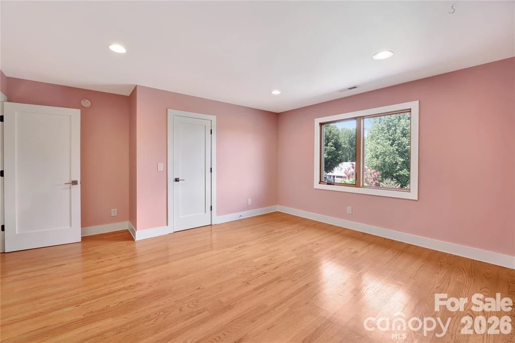 8 Nottingham Drive - Photo 19