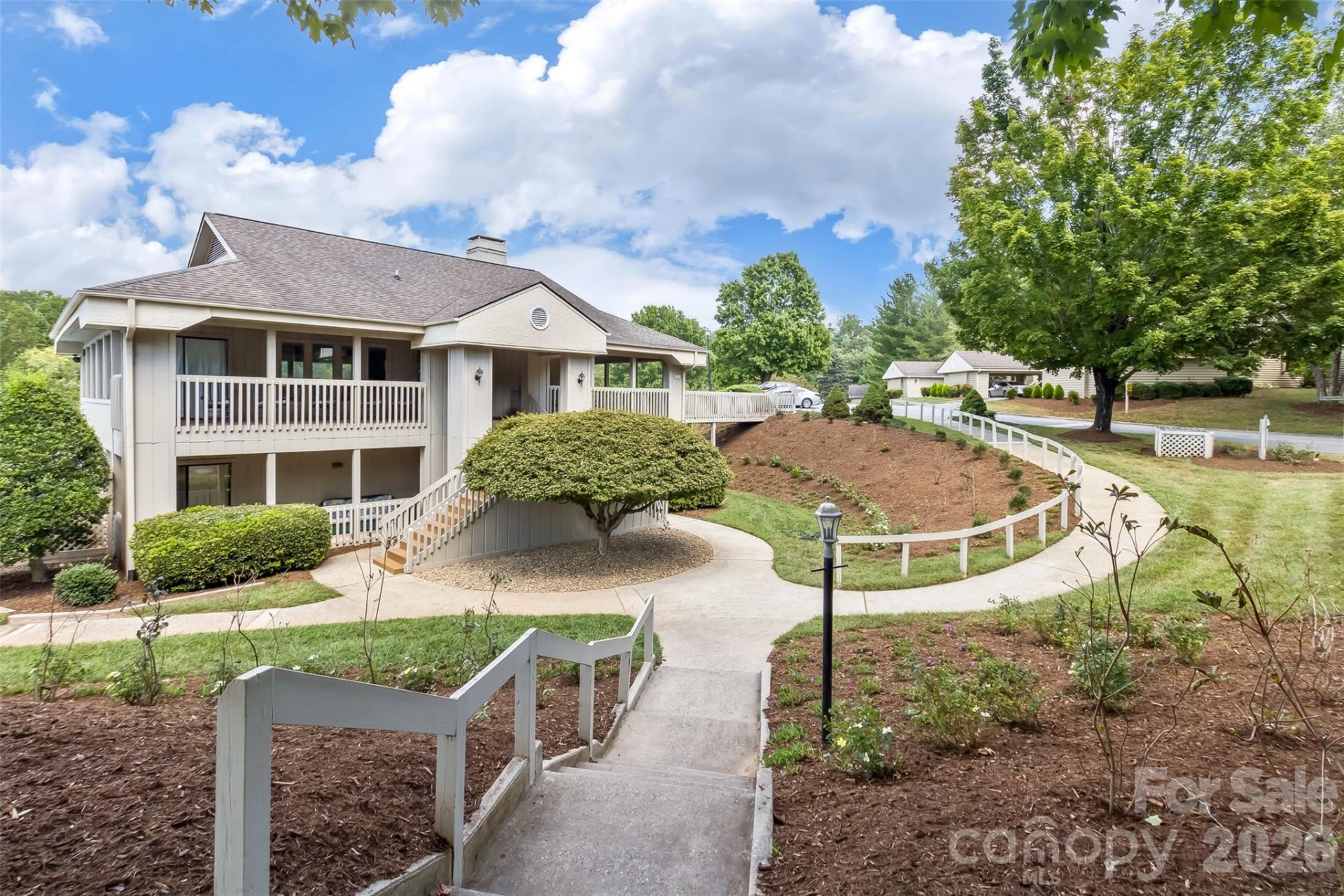 3001 Saint Augustine Place #AA1 - Photo 34