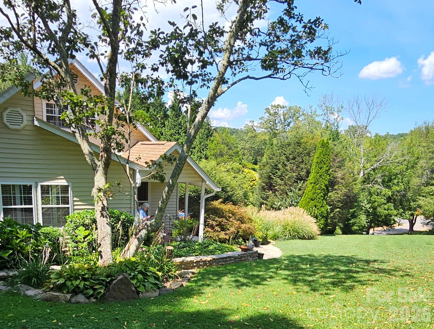 56 Candler Heights Road - Photo 2