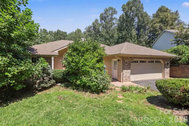 7 Firestone Court, Etowah, NC, 28729