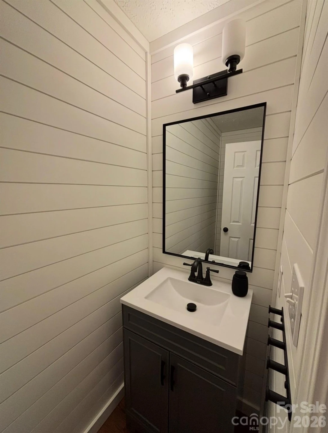 131 Caldonia Drive - Photo 20