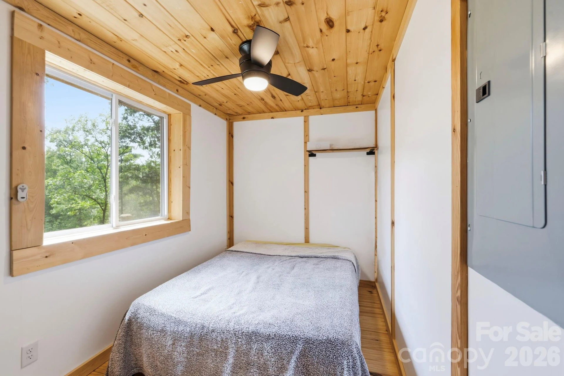 678 Forest Lake Heights Drive - Photo 20
