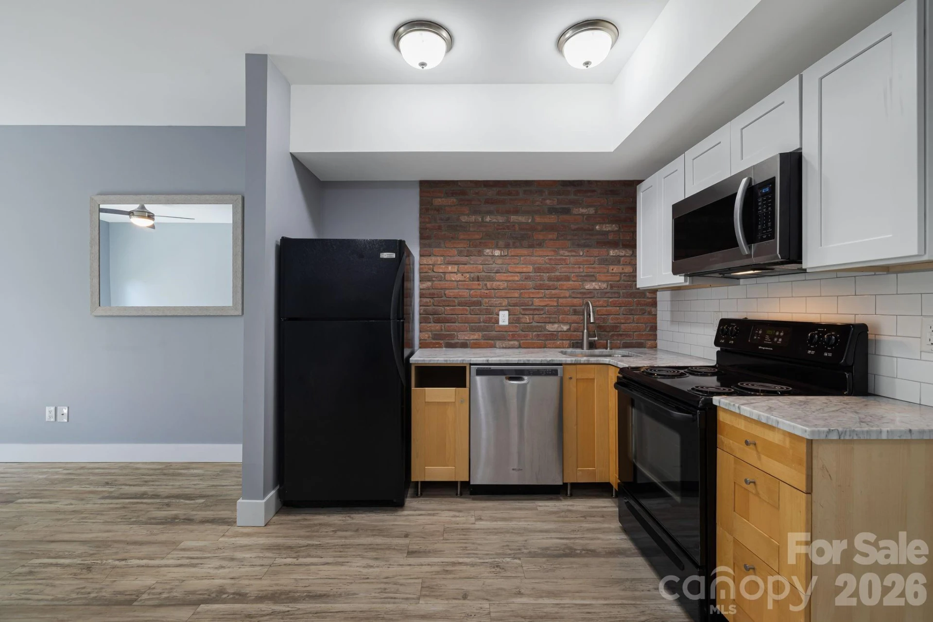 125 Clingman Avenue #203 - Photo 4
