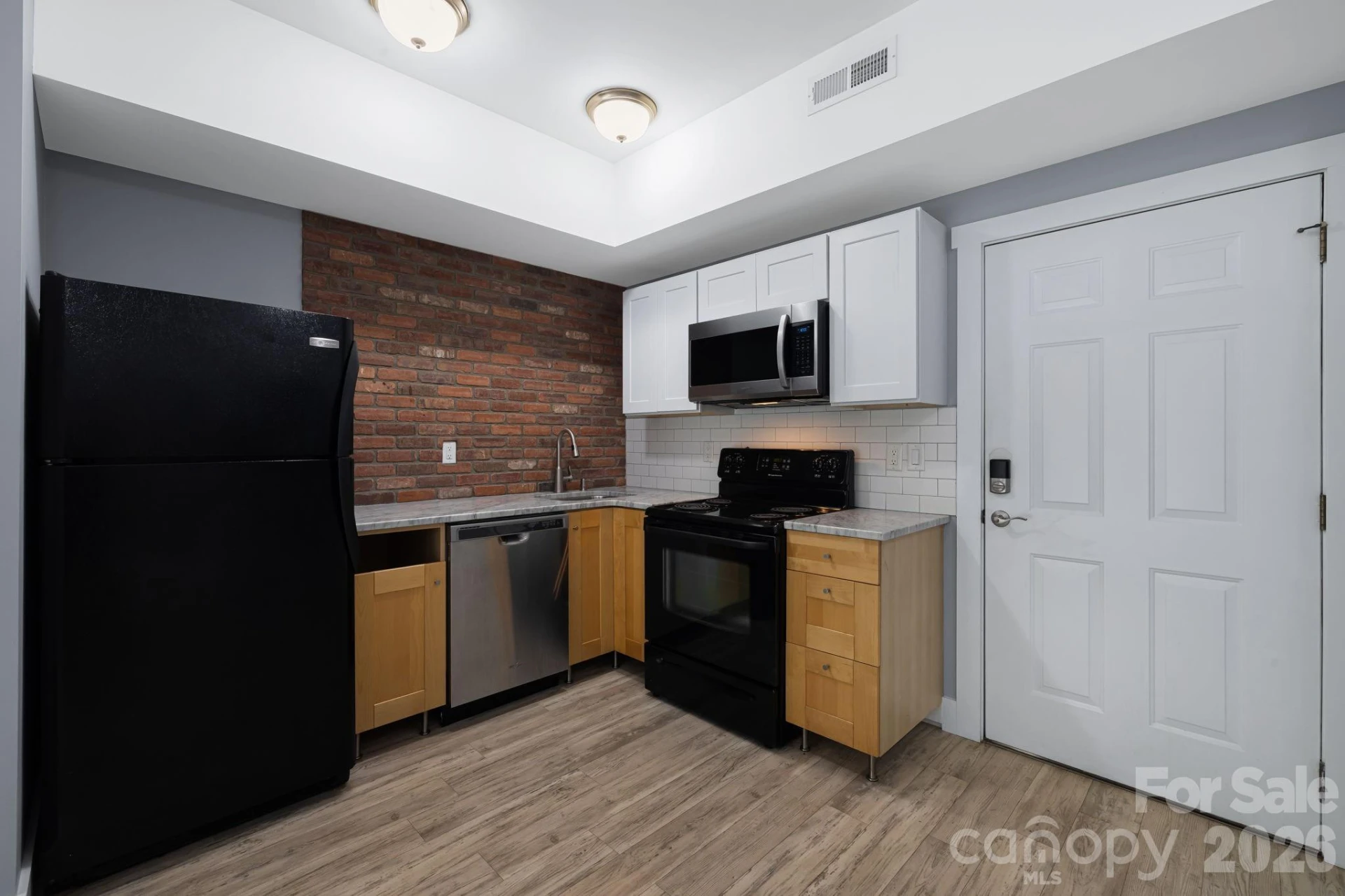 125 Clingman Avenue #203 - Photo 5