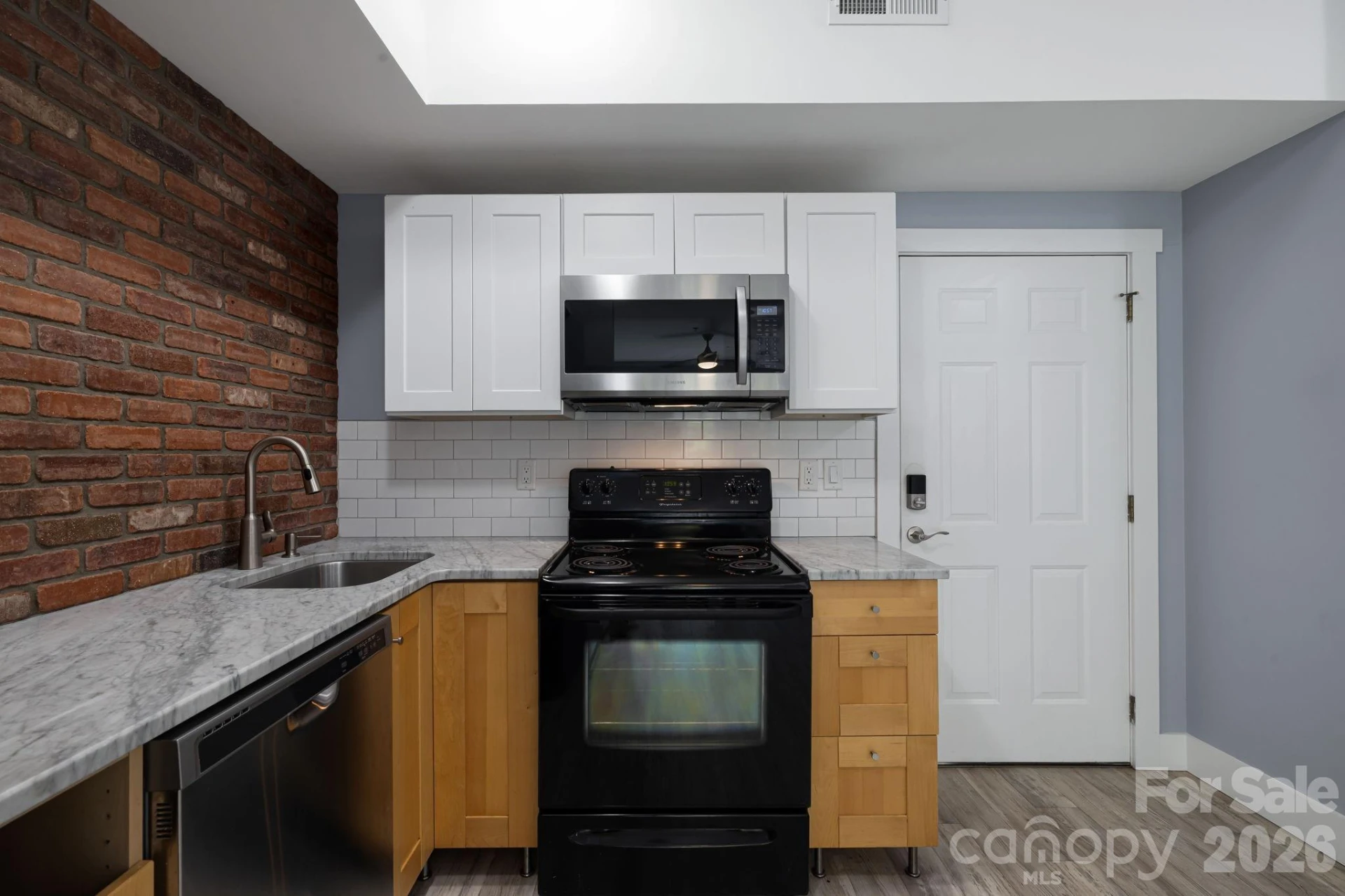 125 Clingman Avenue #203 - Photo 6