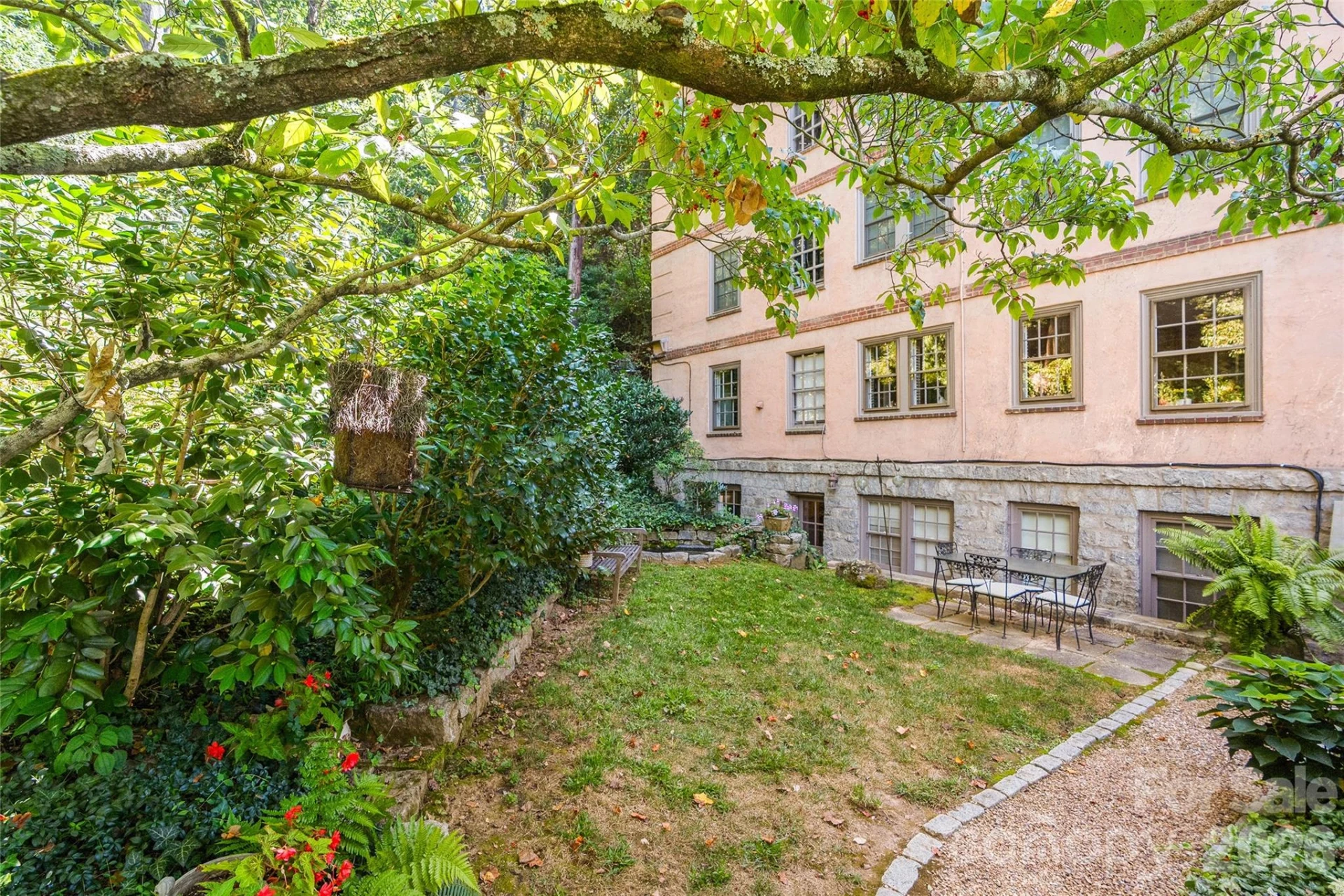 185 Macon Avenue #A2 - Photo 26