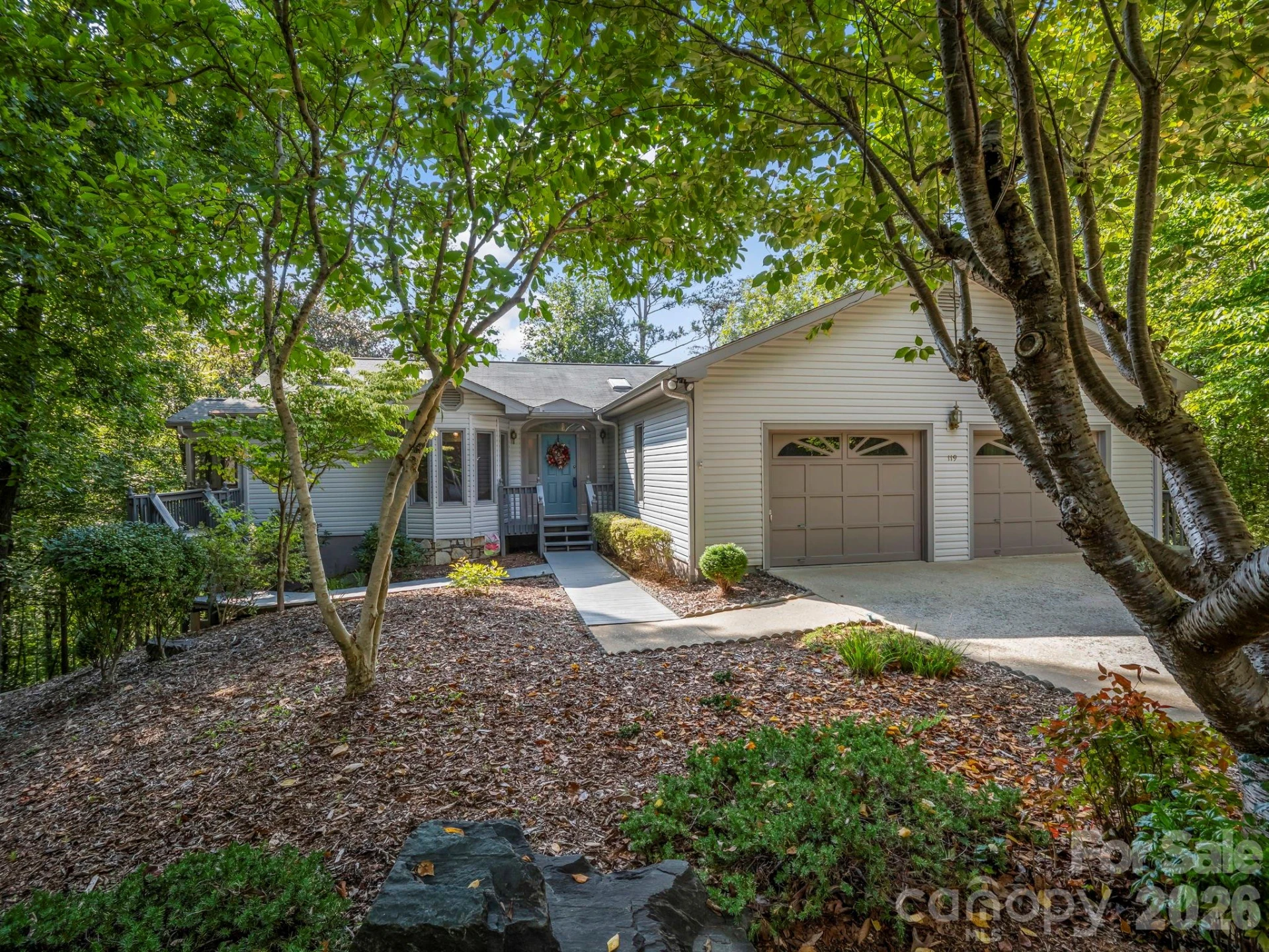 119 Rome Court - Photo 2