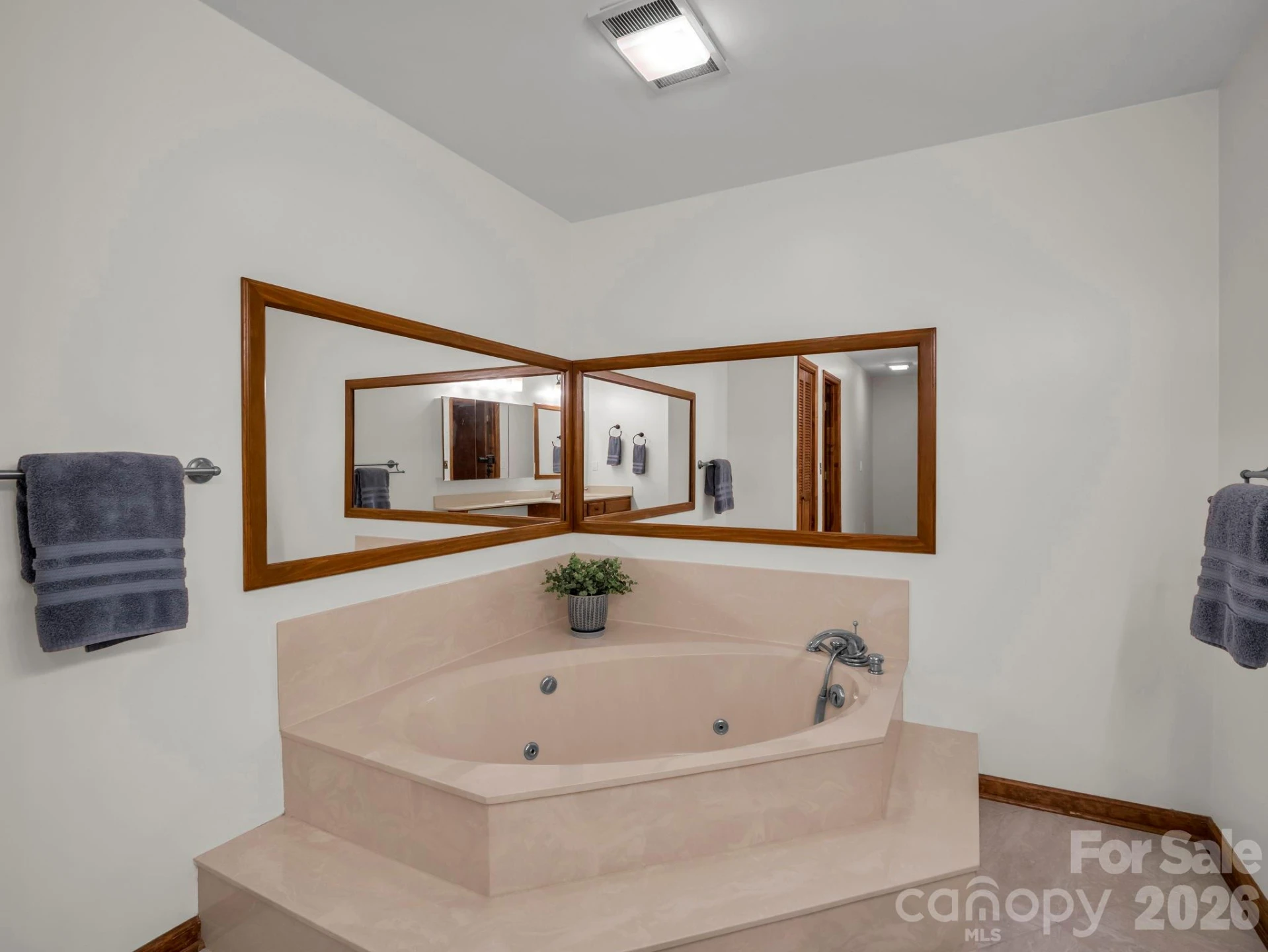 119 Rome Court - Photo 21